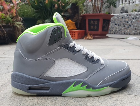 AIR JORDAN 5 RETRO 'GREEN BEAN' 2022 - DM9014-003