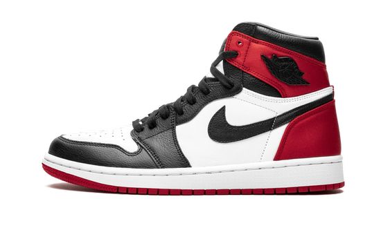 Air Jordan 1 High OG “Satin Black Toe” CD0461-016